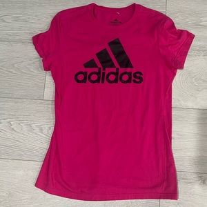 Adidas T-shirt